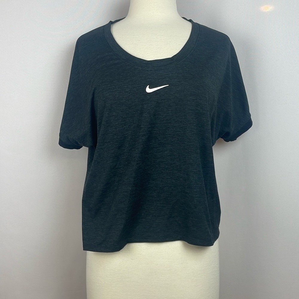 Nike Dri Fit Crop Top